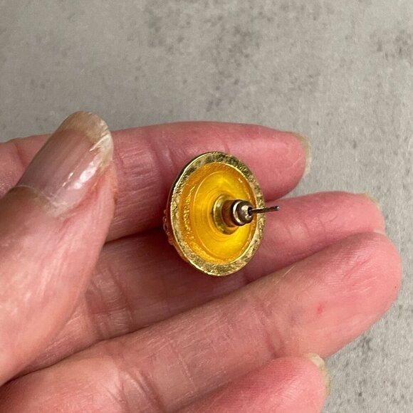 Vintage 90s Roman Black Enamel Mabe Faux Pearl Circle Dome Pierced Earrings - Picture 7 of 7